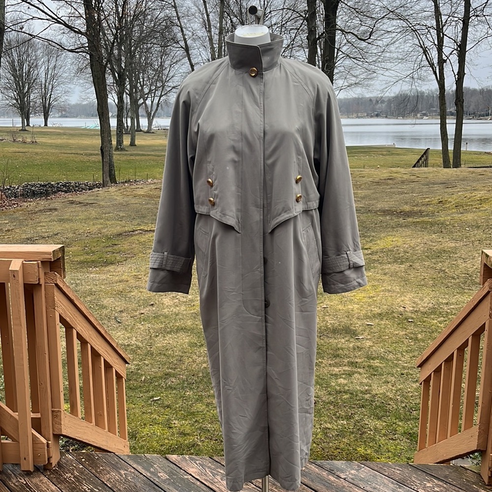 Fleet Street long raincoat S-M